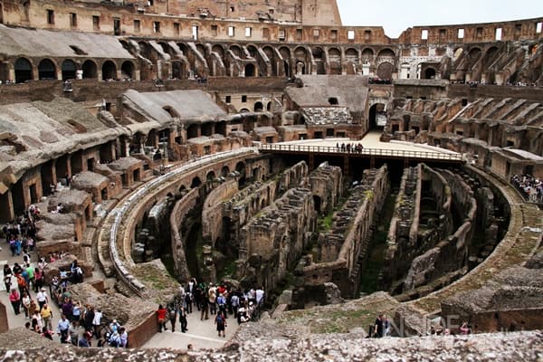 Roman Colosseum Roman Colosseum