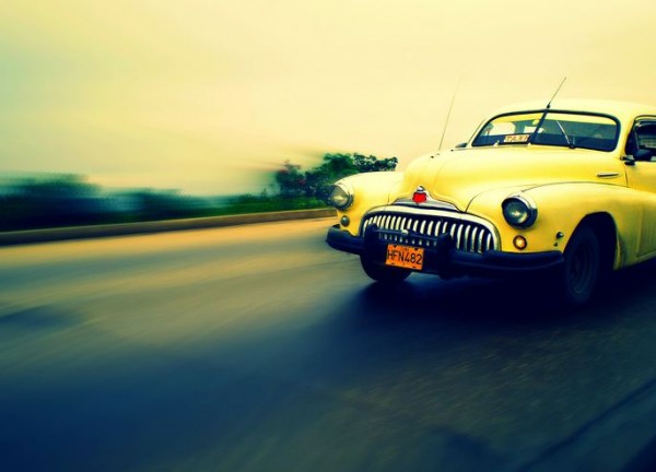 Travel Havana Colour Photo Yellow Car