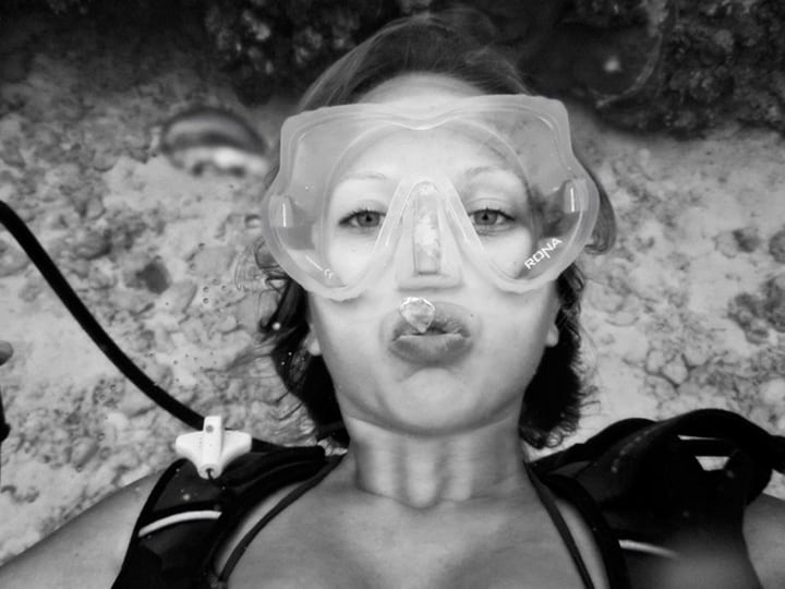 Alexandra Baackes Underwater Photographer black and white image under water