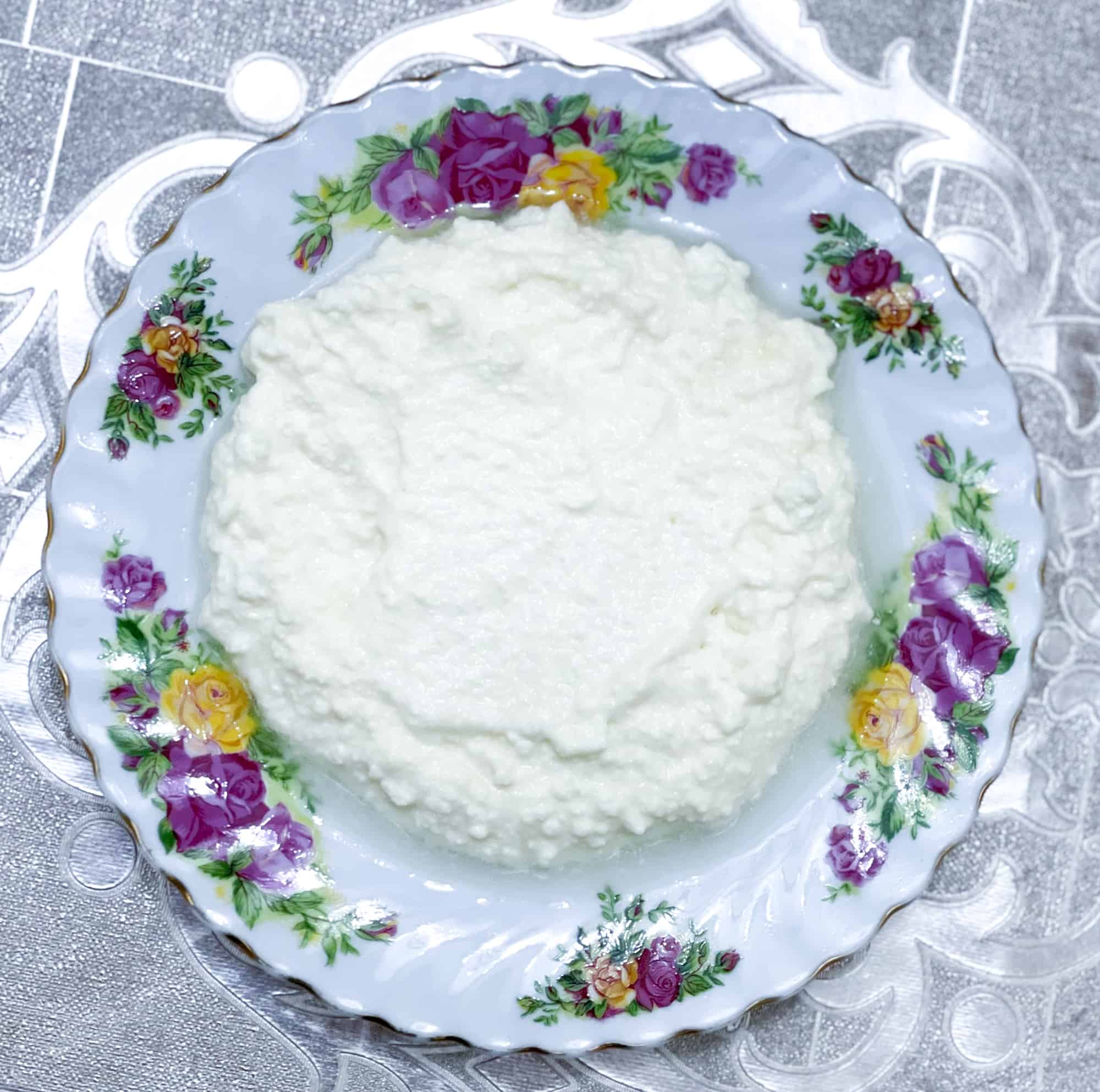 Kazakhstan food - irimshik cottage cheese