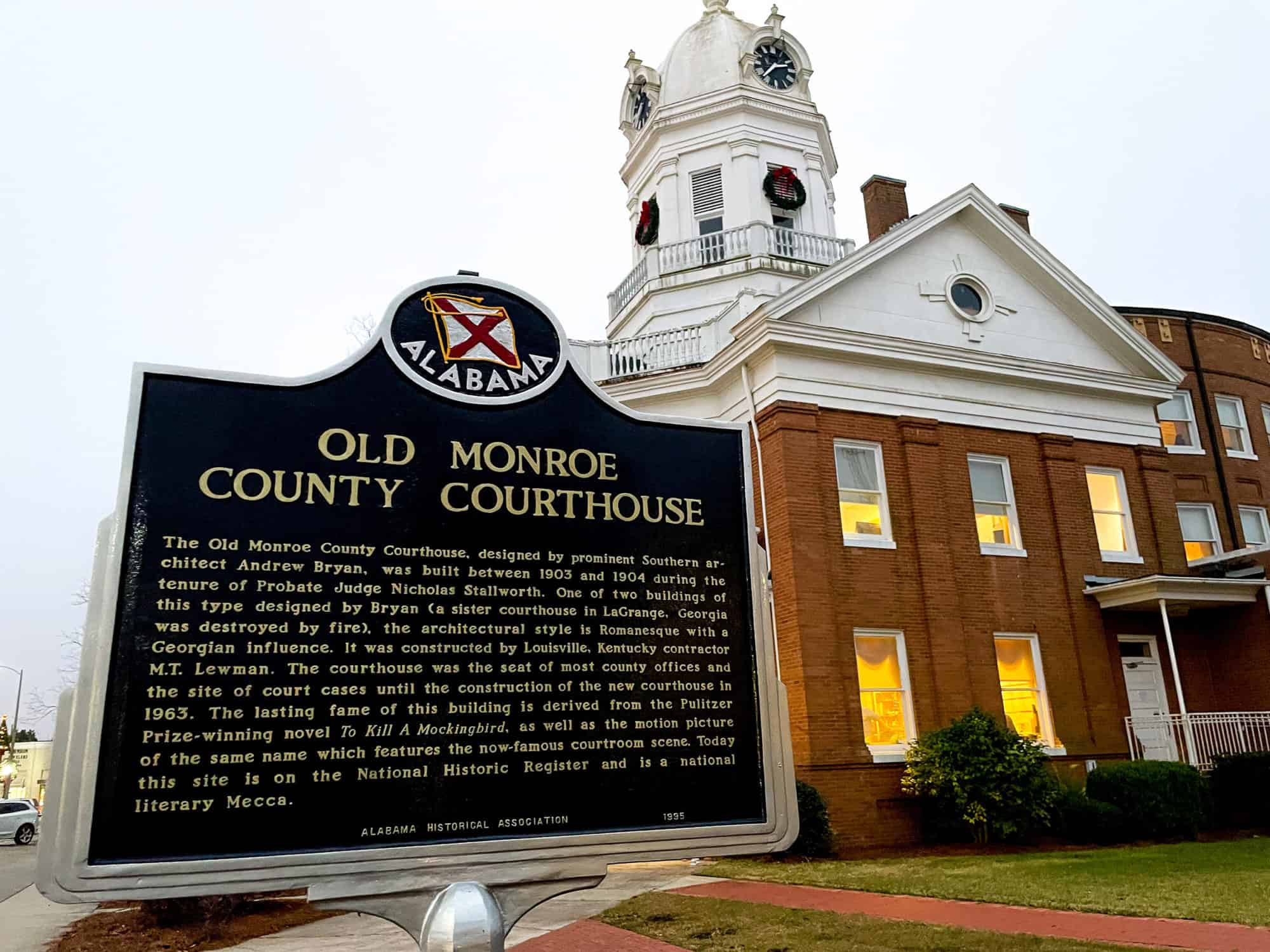 USA - Alabama - Monroeville - Old Monroe County Courthouse Sign and National Historic Register Building