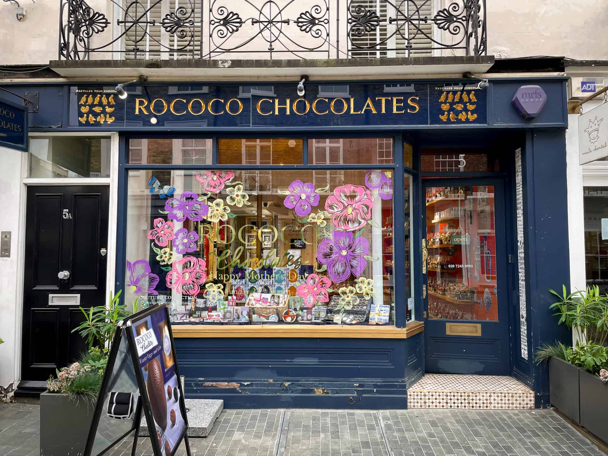 UK - England - London - Belgravia - Rococo Chocolates