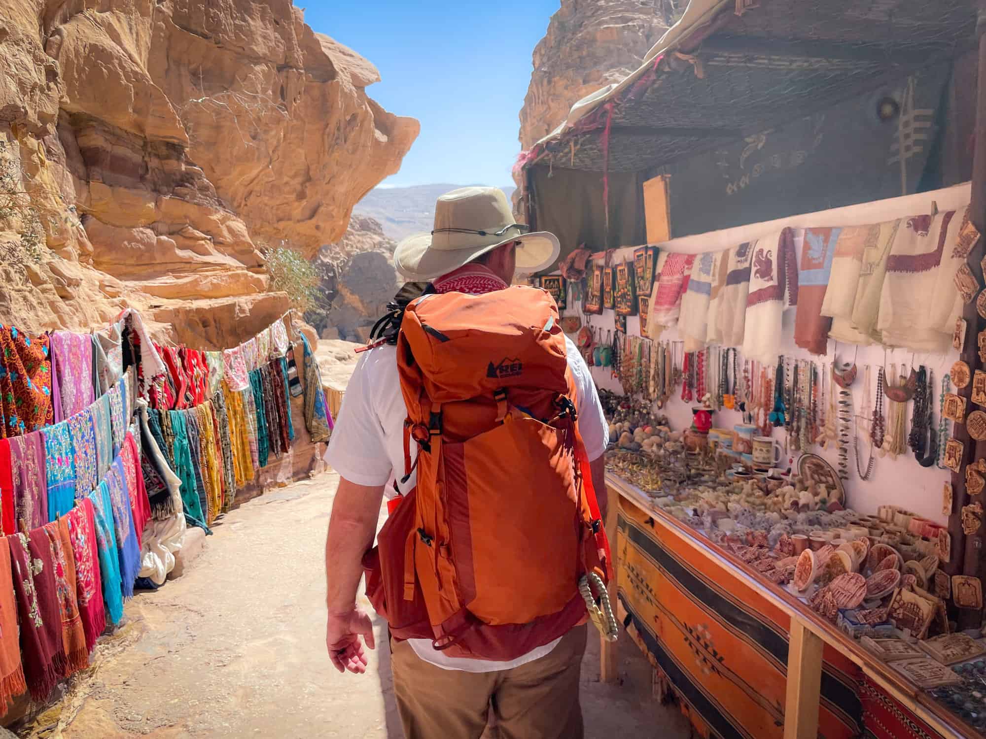Jordan - Petra - walking past souvenir stalls
