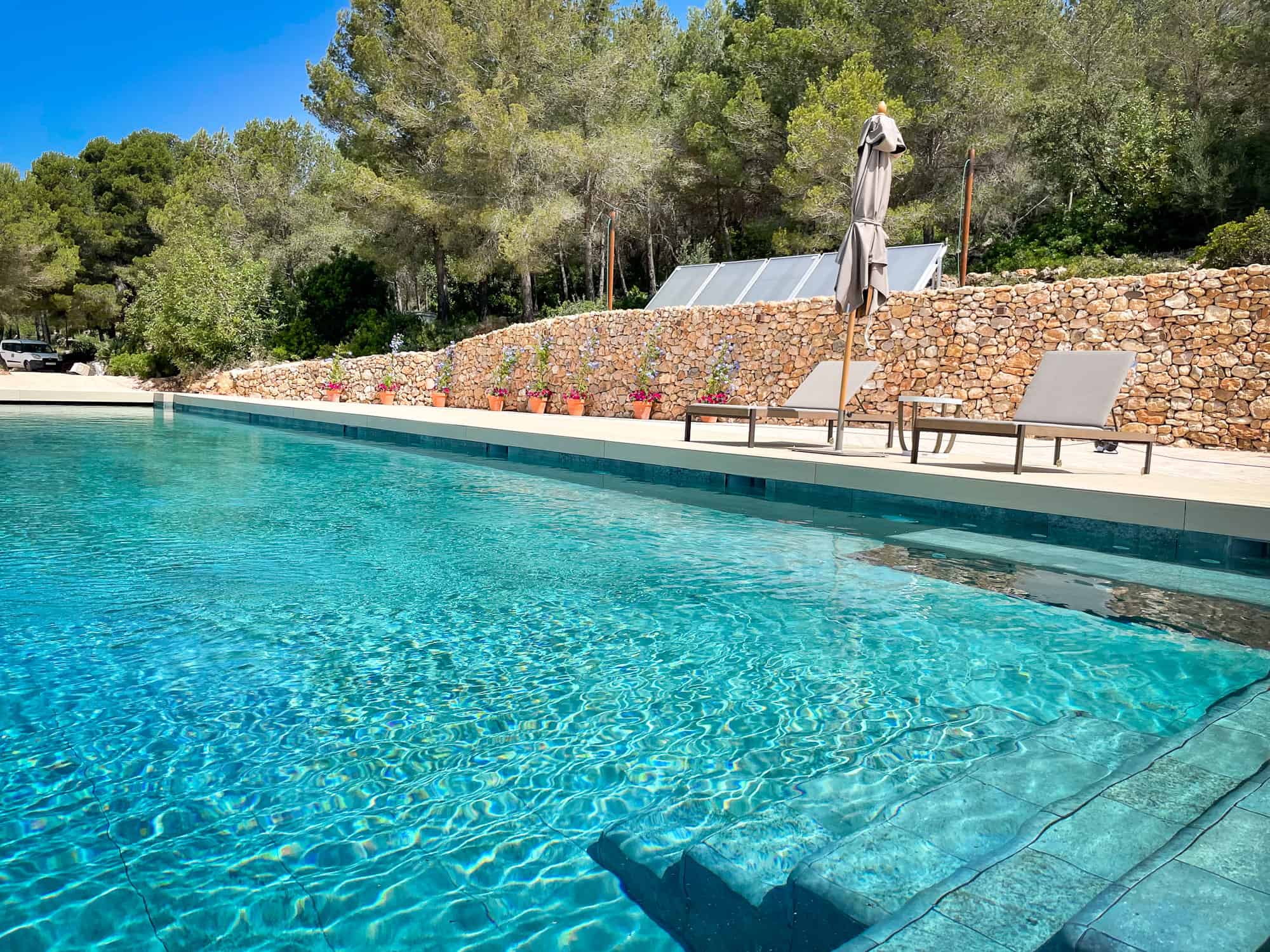Spain - Masia Cabellut - Private swimming pool
