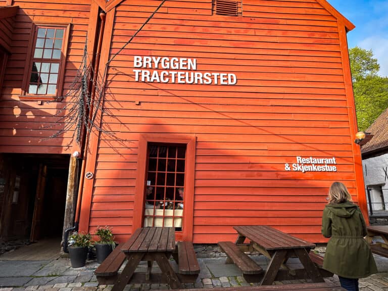 Exterior of Bryggen Tracteursted