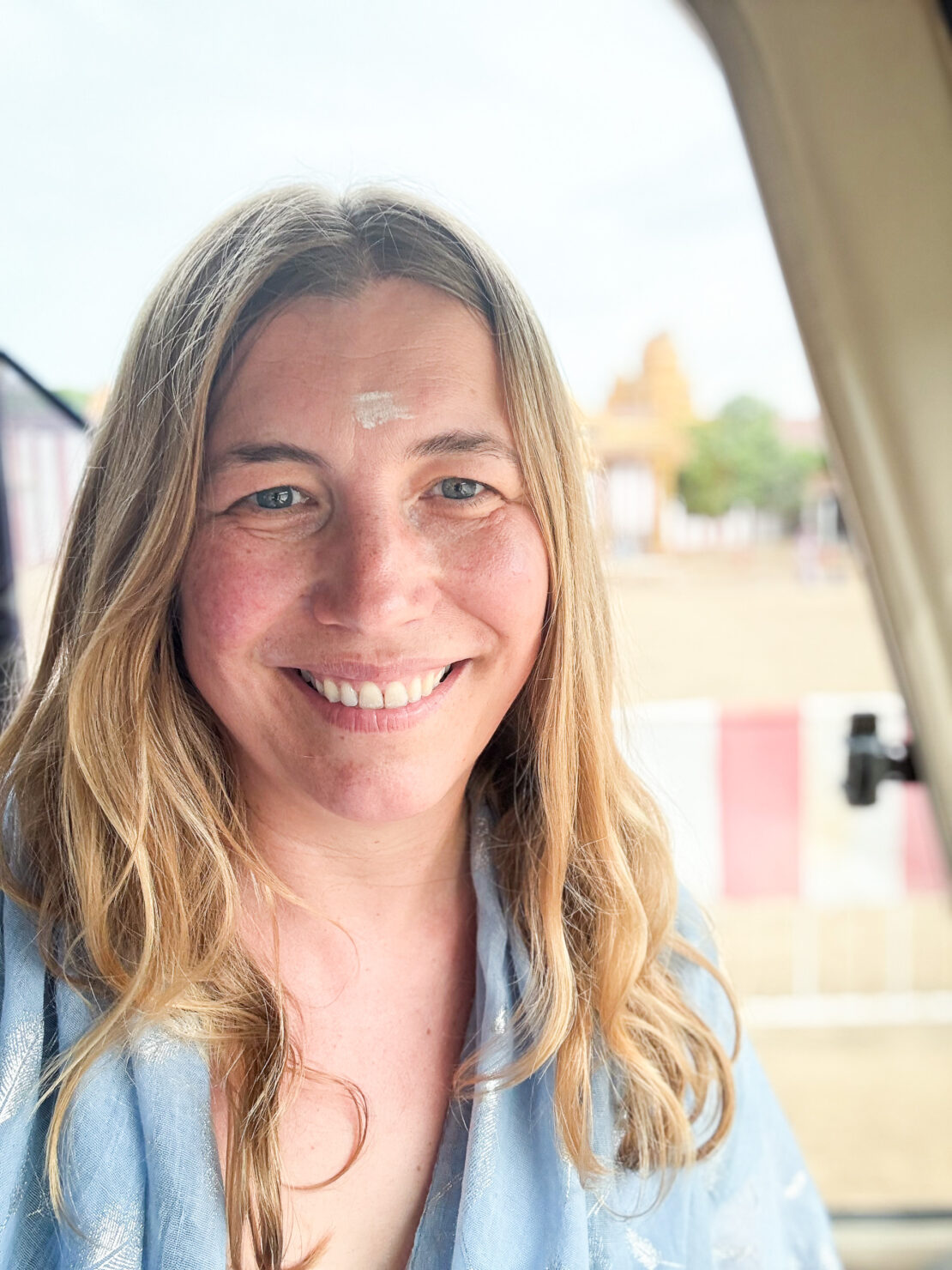 Abigail King outside a temple in Jaffna, Sri Lanka - things to do in Jaffna