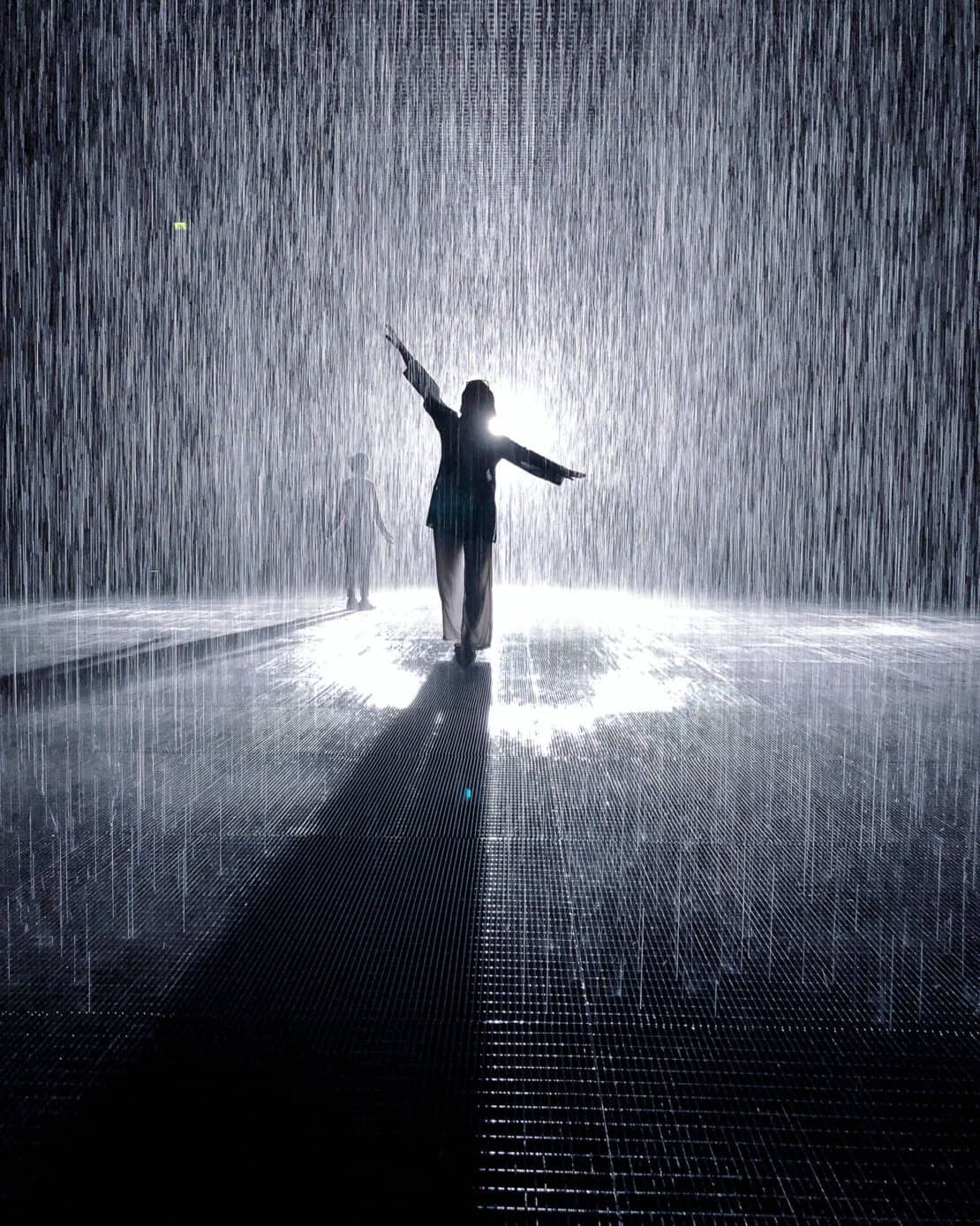 Abigail King in Rain Machine in U.A.E