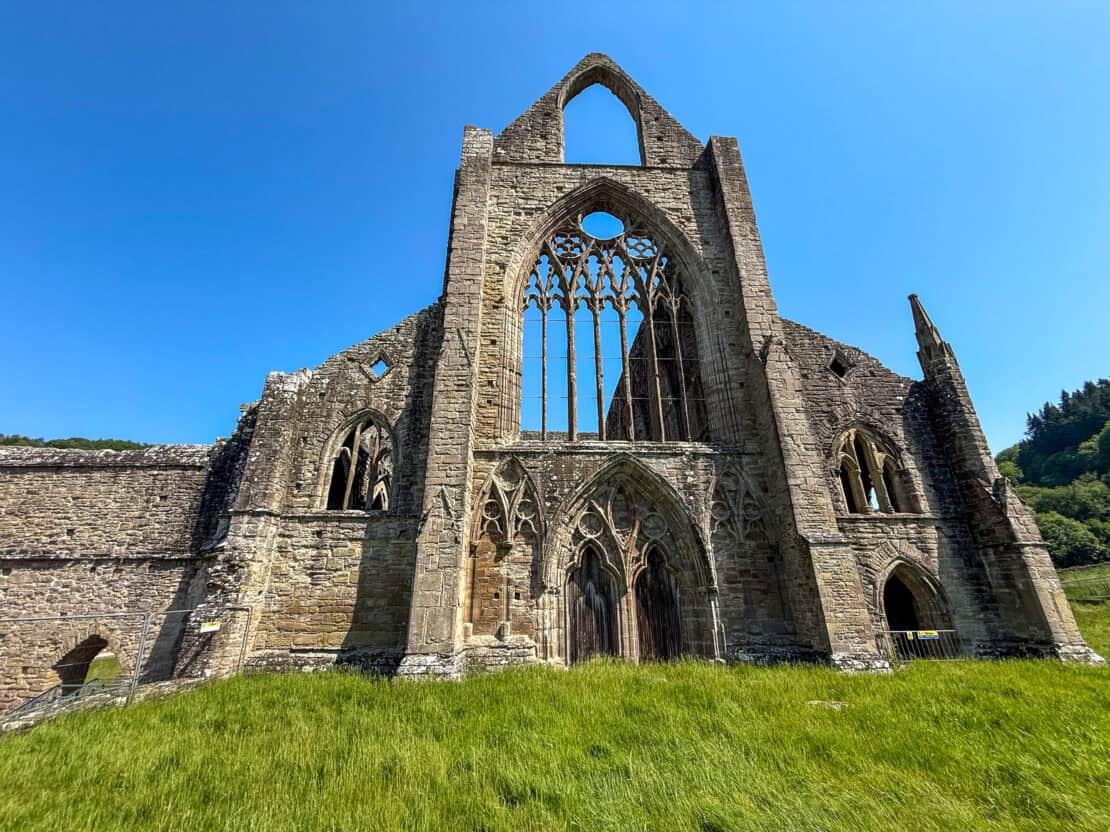 Tintern Abbey exterior in. theForest of Dean, England